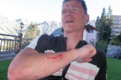 OLYMPUS DIGITAL CAMERA